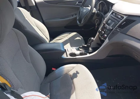 2014 Hyundai Sonata Gls z USA, uszkodzony, nr VIN 5NPEB4AC4EH930736